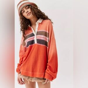 BDG Hallie Distressed Polo Top Size Medium